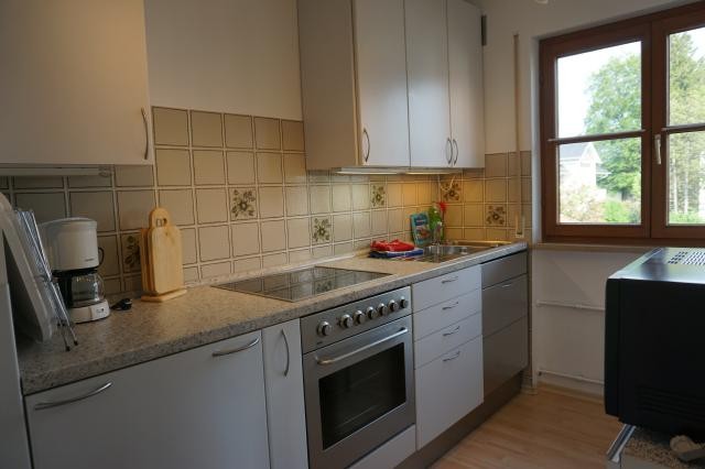 Voll ausgestattete Küche